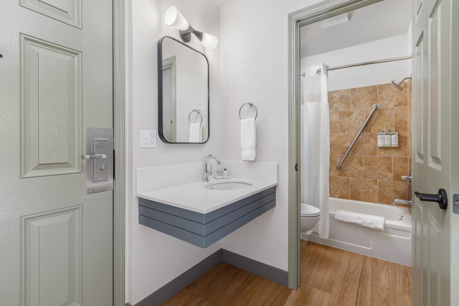 Surfland Hotel Lincoln City Rom bilde